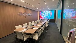Gateway East (D7), Office #588617301